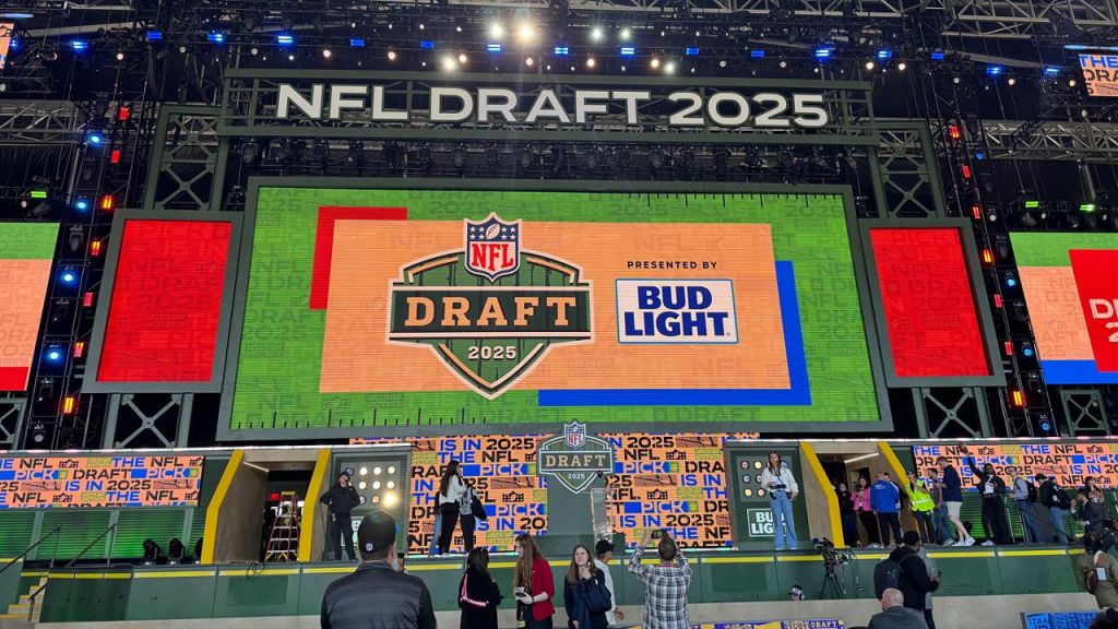 Addressing Eagles Draft Day Rumors: Day&nbsp;1