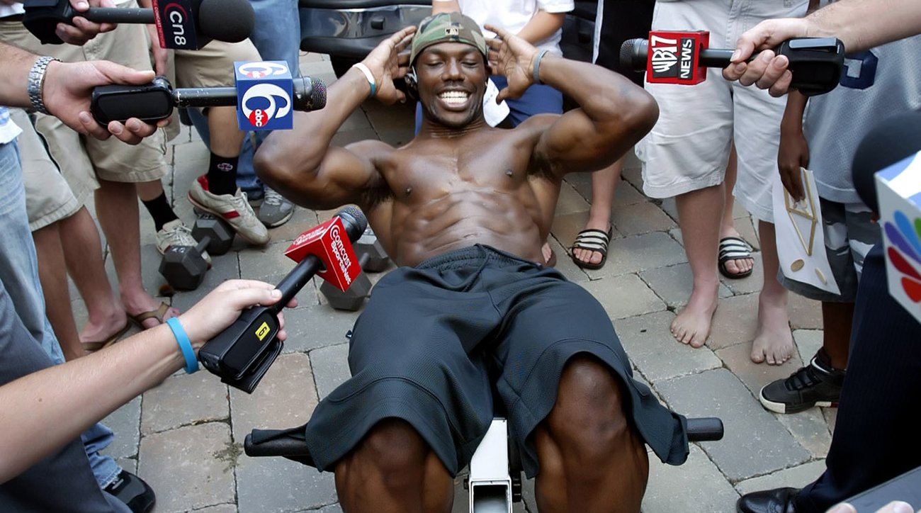 August 10th, 2005: Terrell Owens Goes Home