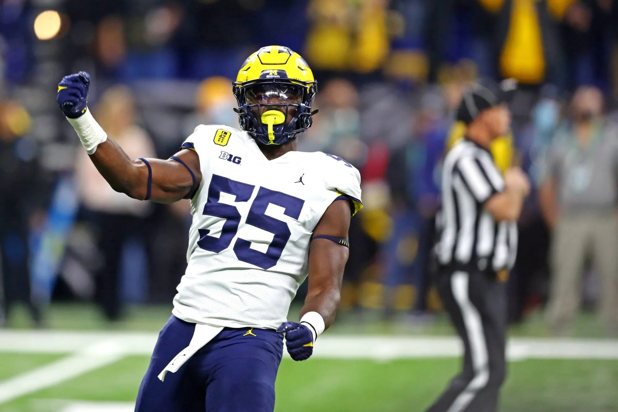 David Ojabo celebrates while at Michigan