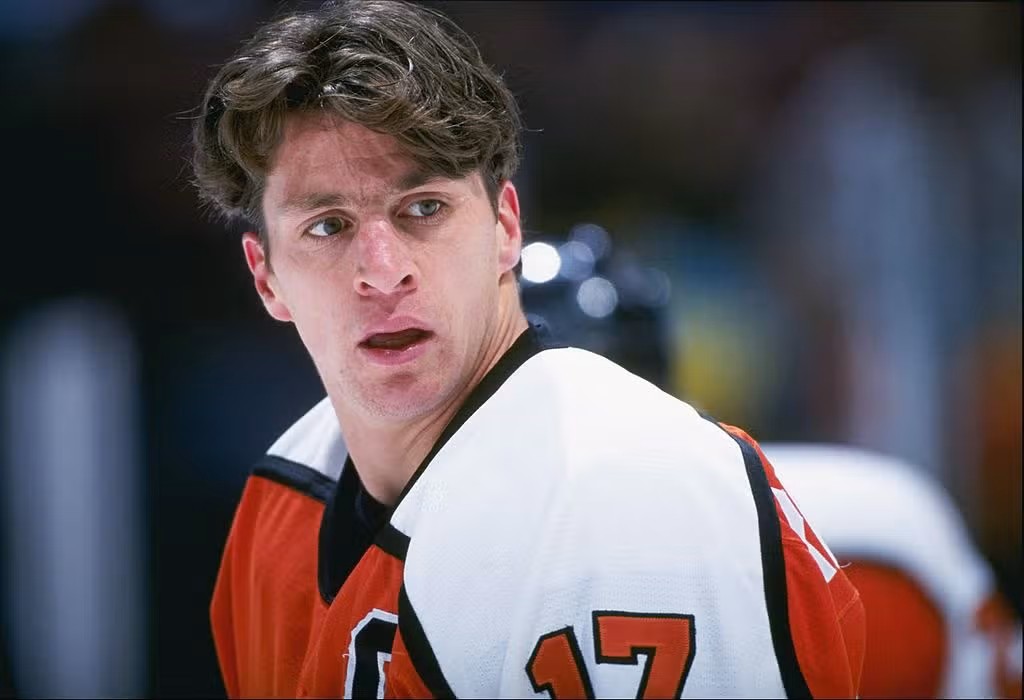 Flyers and Hurricanes: Rod In, Rod Out