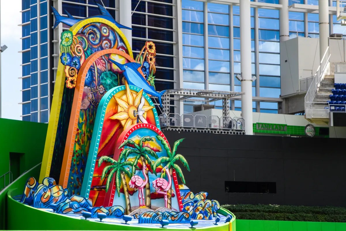 PSP: In Memoriam – Marlins Stupid, Wonderful Home Run Sculpture&nbsp;(2012-2017)
