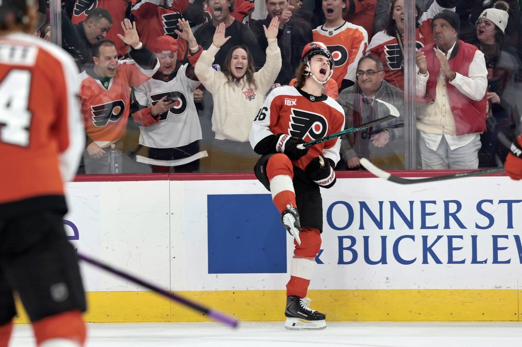 Flyers Extend Zegras!